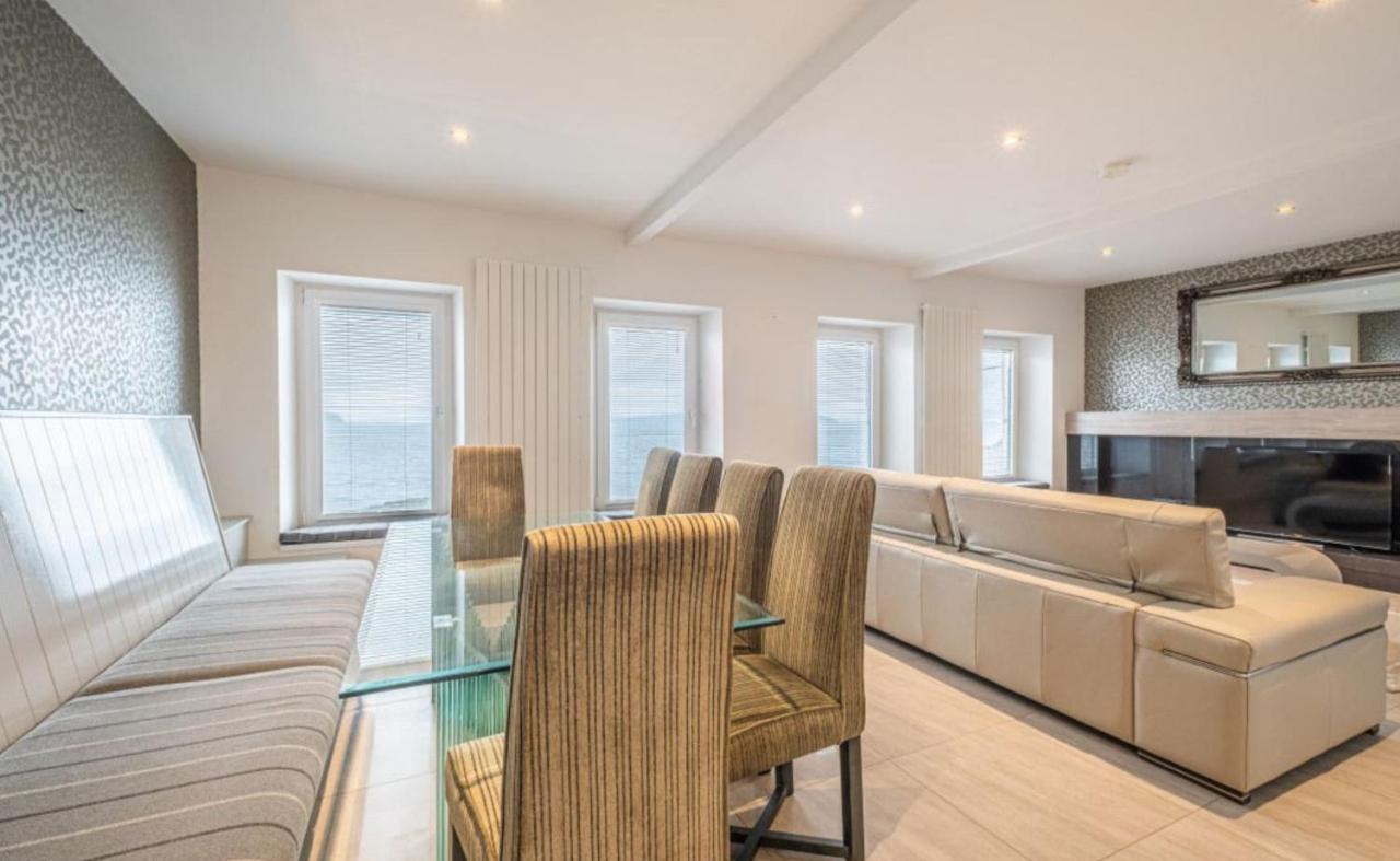 Promenade Apartment Panoramic Sea Views Портстьюарт Экстерьер фото